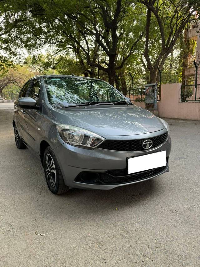 https://images10.gaadi.com/usedcar_image/4091458/original/processed_4cf7b659260afb0837b058228444b506.jpeg?imwidth=6400