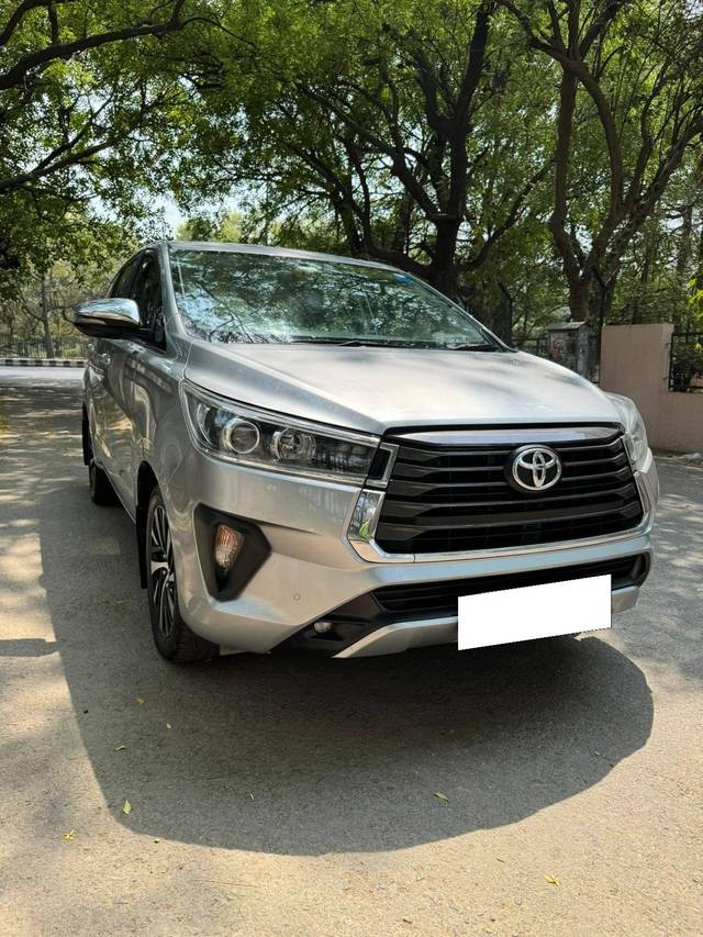 https://images10.gaadi.com/usedcar_image/4091521/original/processed_ec6a8c07855cffe2aab920de09294ae6.jpeg?imwidth=6400