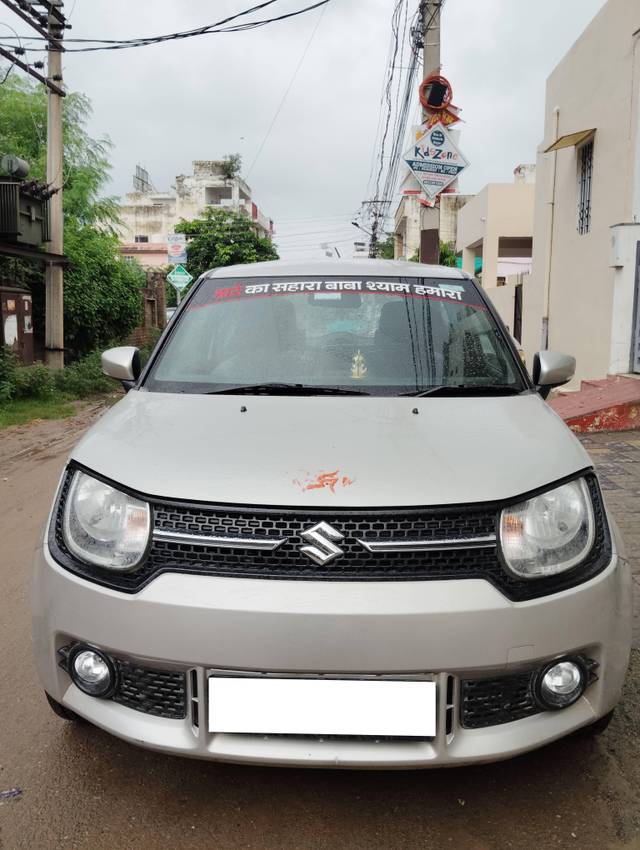 https://images10.gaadi.com/usedcar_image/4091745/original/processed_582308ed5a8e847cd42a6590b33a5907.jpg?imwidth=6401