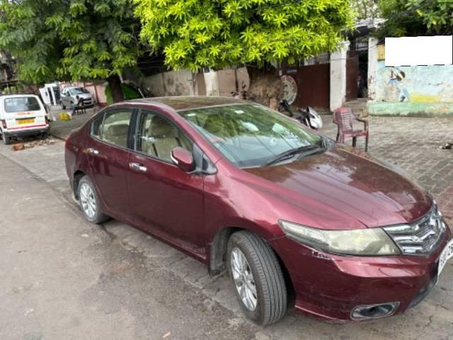 https://images10.gaadi.com/usedcar_image/4092032/original/processed_39083e6c-a4a3-42af-b47d-2ecfb672da76.jpg?imwidth=6400