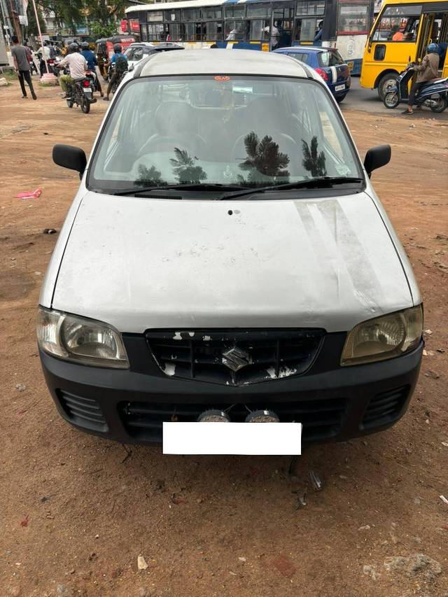 https://images10.gaadi.com/usedcar_image/4092399/original/processed_4ec4e87e47a0fed5eec323a7aa7bec36.jpg?imwidth=6400