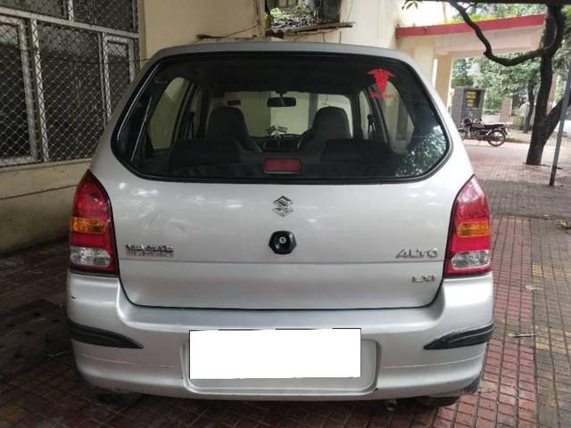 https://images10.gaadi.com/usedcar_image/4092616/original/processed_b5e7a143-7cc4-40f2-be5e-11478de029b4.jpg?imwidth=6402