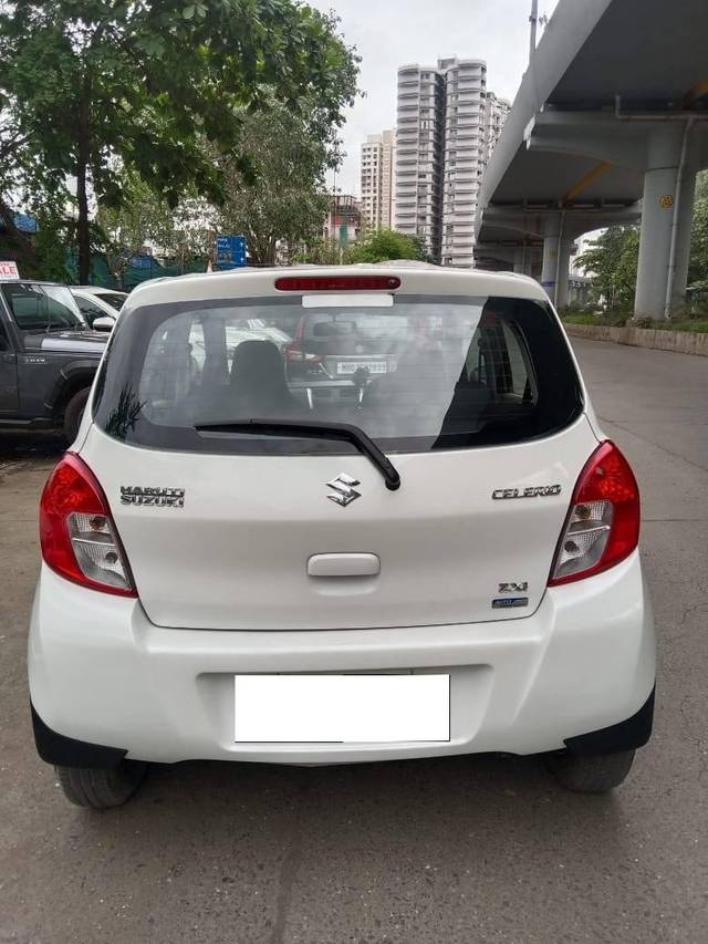 https://images10.gaadi.com/usedcar_image/4092719/original/processed_ec5a62a6fc19237b1e1457c9154aa04d.jpeg?imwidth=6401