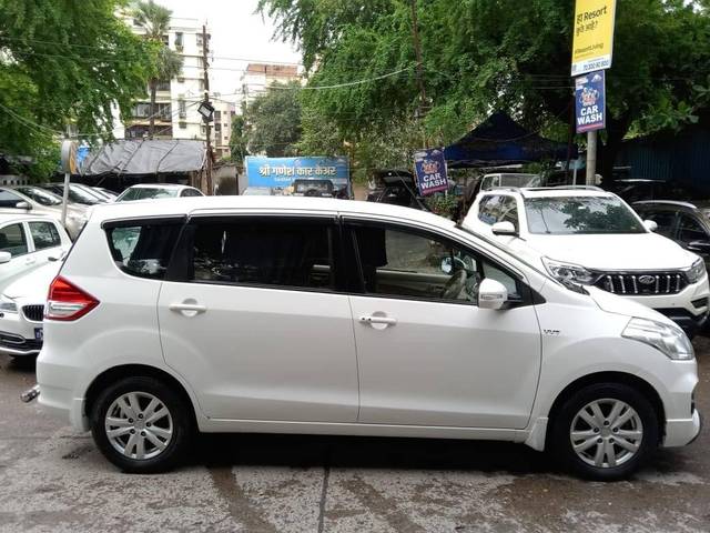 https://images10.gaadi.com/usedcar_image/4092885/original/processed_ce11902bd643b7457582311721178503.jpeg?imwidth=6401