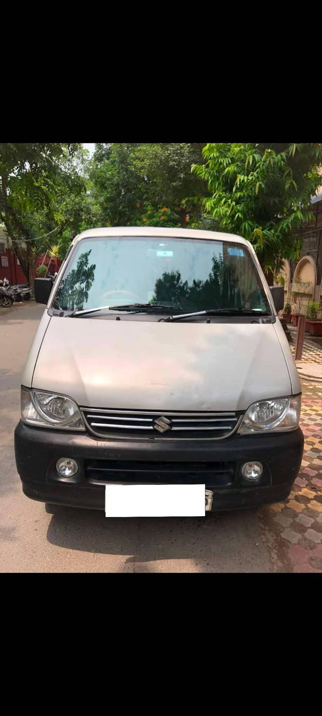 https://images10.gaadi.com/usedcar_image/4092997/original/processed_90f75383f10b20a95a66770fef06302b.jpg?imwidth=6402