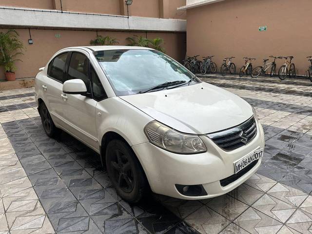 https://images10.gaadi.com/usedcar_image/4093199/original/processed_22898eaf4c1a7a2fa391c69bd562c1c9.jpeg?imwidth=6400