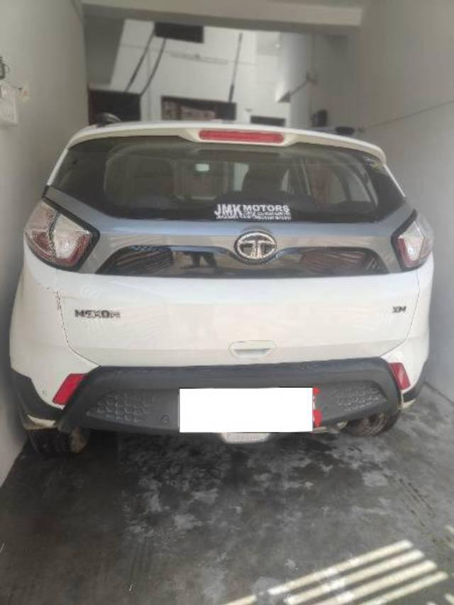 https://images10.gaadi.com/usedcar_image/4093202/original/processed_57721bc8-a0e0-47ad-9352-7105fcf5e011.jpg?imwidth=6400