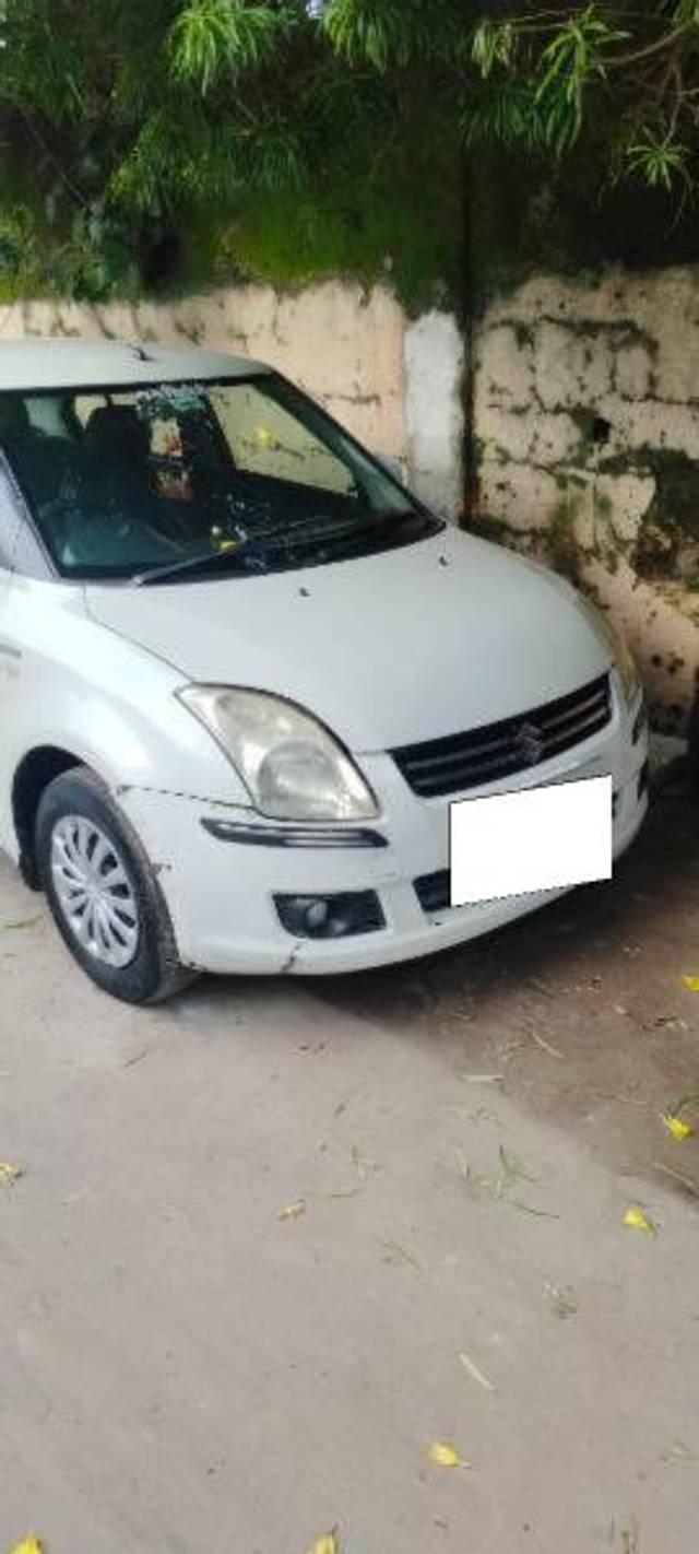 https://images10.gaadi.com/usedcar_image/4093426/original/processed_8c1199f1-79ee-4eb9-bd56-296ff4811531.jpg?imwidth=6400