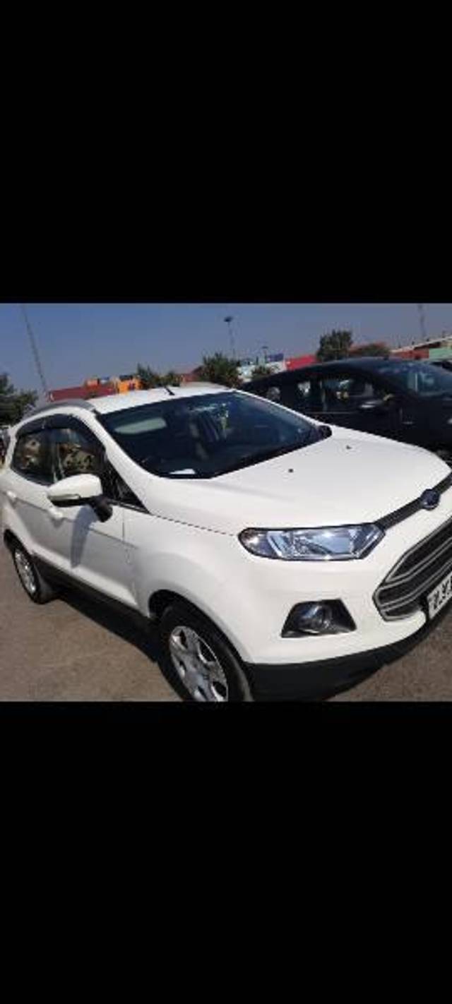 https://images10.gaadi.com/usedcar_image/4093559/original/processed_fdcfa72e-bc4a-44bd-ad3a-9fb0257098f2.jpg?imwidth=6400