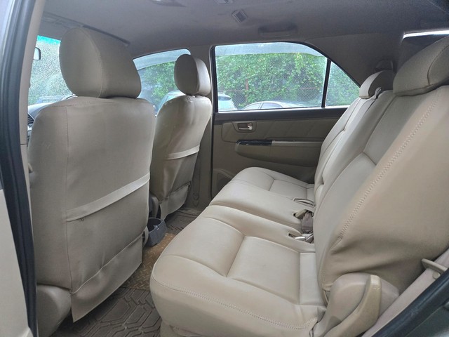 Second-hand 2013 Toyota Fortuner 4x2 Manual for sale in Mumbai-10