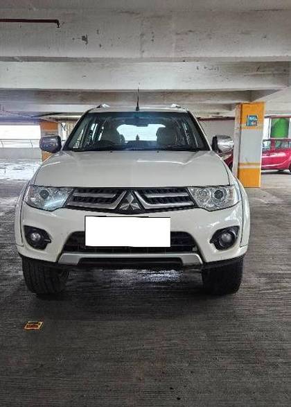 Mitsubishi Pajero Sport 4X2 AT