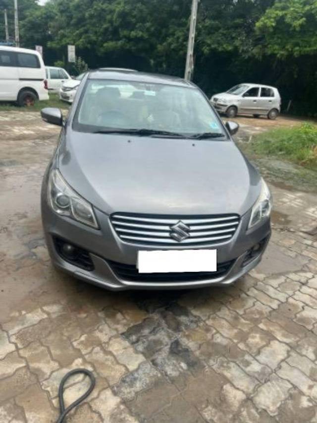 https://images10.gaadi.com/usedcar_image/4093676/original/processed_7c0cb1d2-a428-46e1-8df8-a83e110e522f.jpg?imwidth=6400