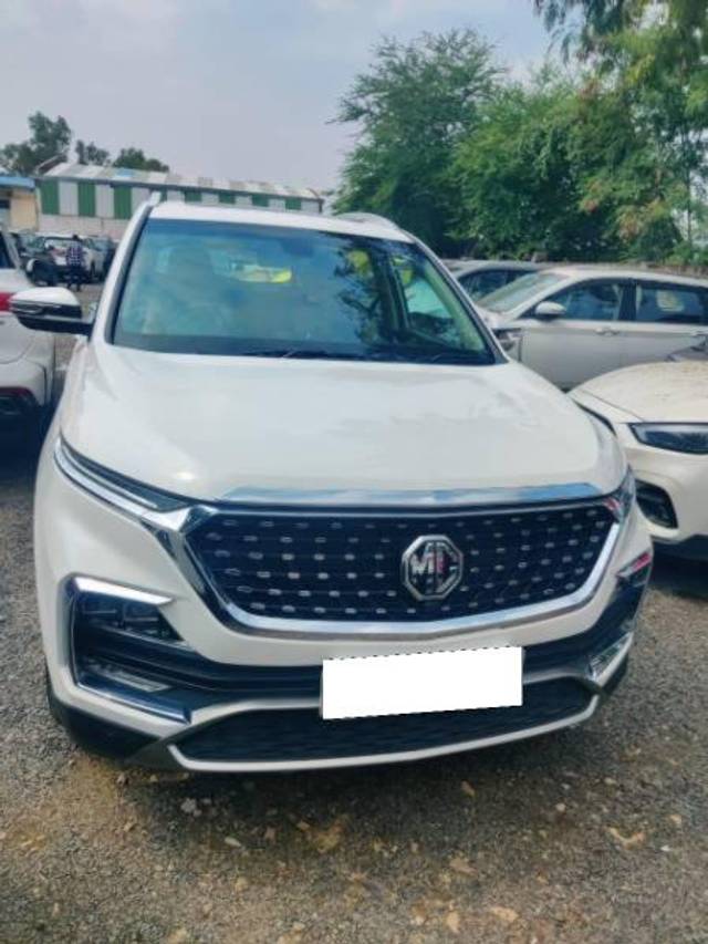 https://images10.gaadi.com/usedcar_image/4093820/original/processed_477ef989-812b-46c4-8446-b21b64b608bc.jpg?imwidth=6400