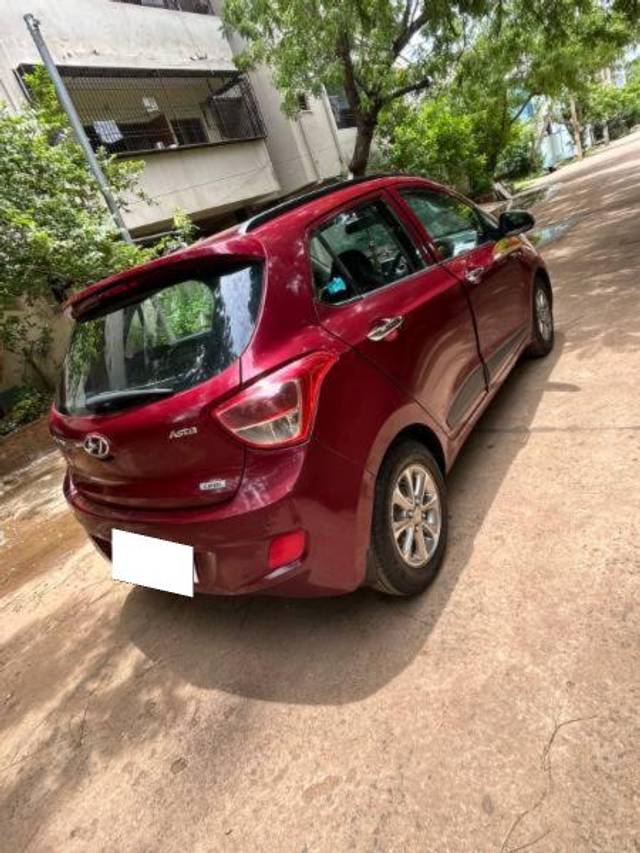 https://images10.gaadi.com/usedcar_image/4093856/original/processed_1ba34015-e84f-4d37-9319-9f46bb7be6e6.jpg?imwidth=6402