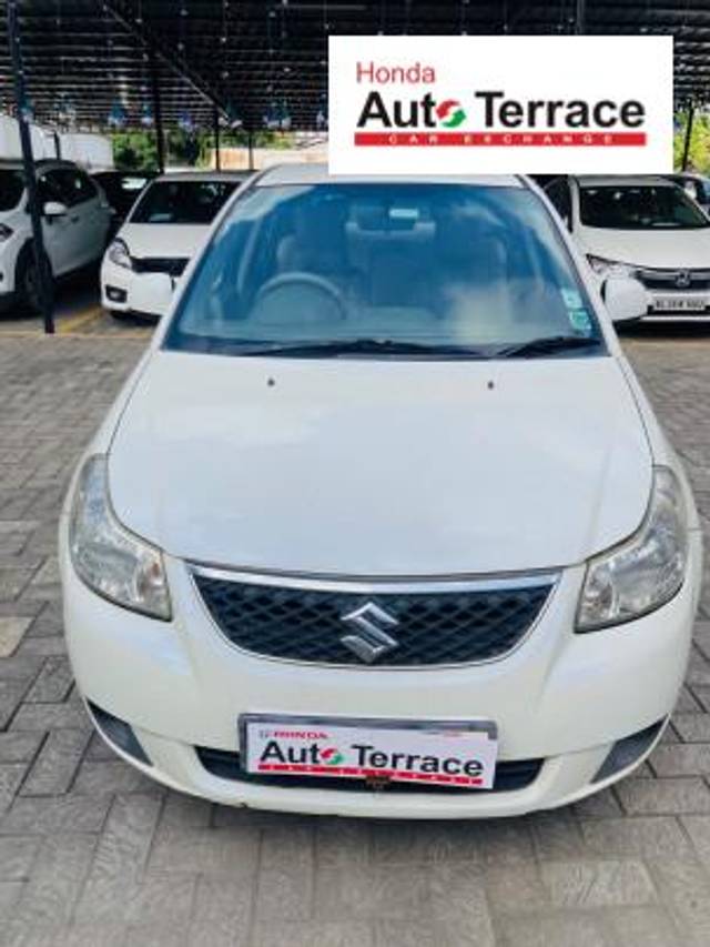 https://images10.gaadi.com/usedcar_image/4093961/original/b7b15d2b43c365232b940b507e8b1d78.jpg?imwidth=6400