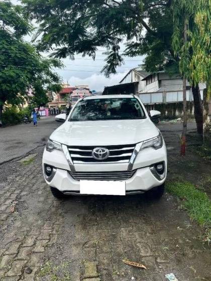 Toyota Fortuner 2.8 2WD MT BSIV