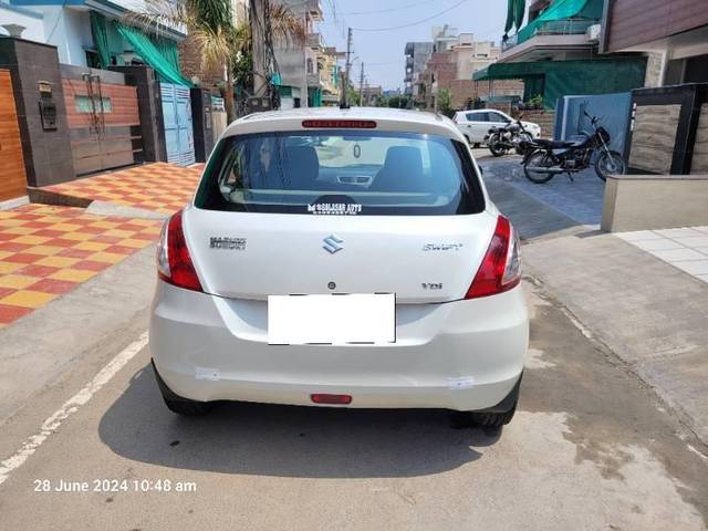 https://images10.gaadi.com/usedcar_image/4094243/original/processed_6cea24e7-e2e1-4c37-95d4-5ce5ba279605.jpg?imwidth=6401