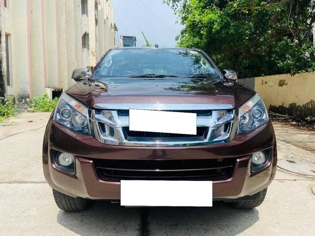 https://images10.gaadi.com/usedcar_image/4094306/original/processed_3d4bdb73f54966c2dbcaea8b75425fca.jpg?imwidth=6400