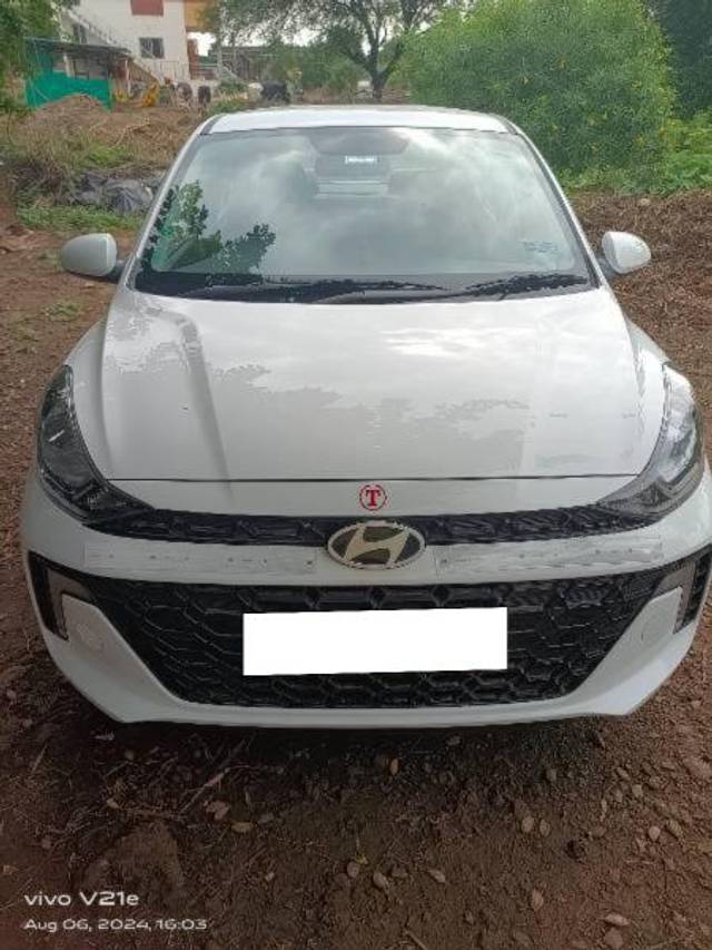 https://images10.gaadi.com/usedcar_image/4094335/original/processed_b3fdebe5-77a7-4e84-8c74-8da3d82bfa61.jpg?imwidth=6400