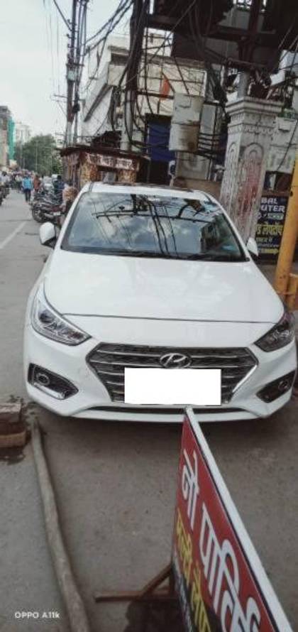 Hyundai Verna CRDi 1.6 SX Option