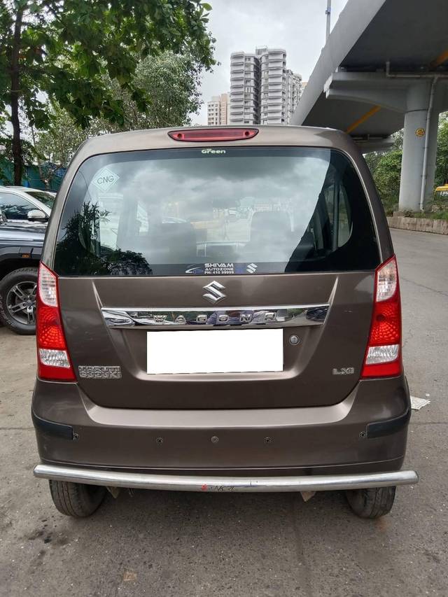 https://images10.gaadi.com/usedcar_image/4094395/original/processed_21efd59a40e9f3eb10ec78e8a030c3ab.jpeg?imwidth=6401