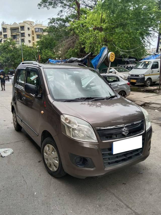 https://images10.gaadi.com/usedcar_image/4094395/original/processed_bb58dea195c6b45f592c77c4d697a951.jpeg?imwidth=6400