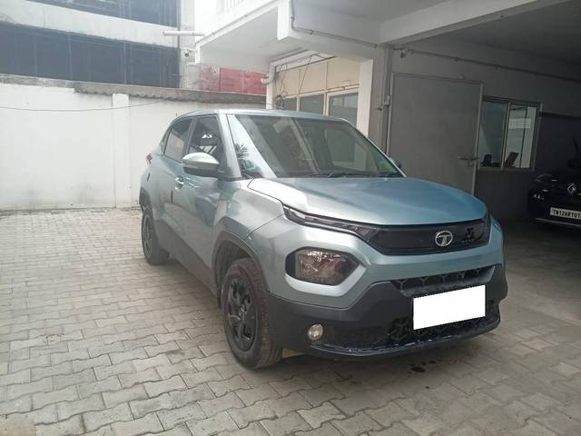 https://images10.gaadi.com/usedcar_image/4094854/original/processed_6e0f512733b9c6b00d0d588e0cbf8b1f.jpeg?imwidth=6400