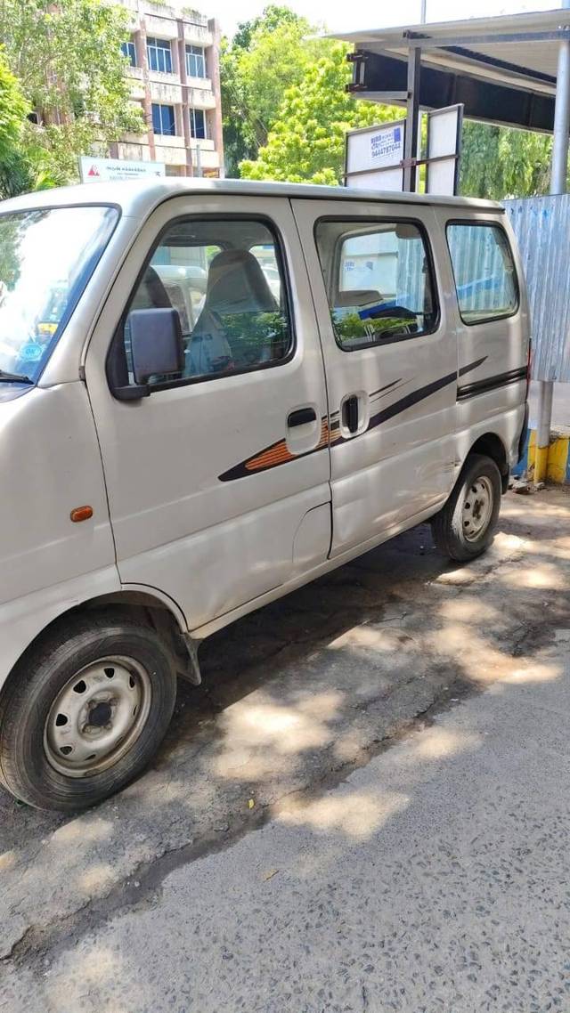 https://images10.gaadi.com/usedcar_image/4094926/original/processed_9e47e8b7-9721-4037-8f32-6e6b60b253aa.jpeg?imwidth=6401