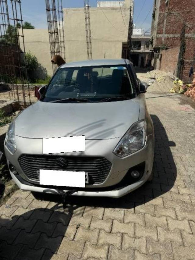 https://images10.gaadi.com/usedcar_image/4094959/original/processed_c0af93e2-9010-4e53-a7d6-056d39f68a54.jpg?imwidth=6400