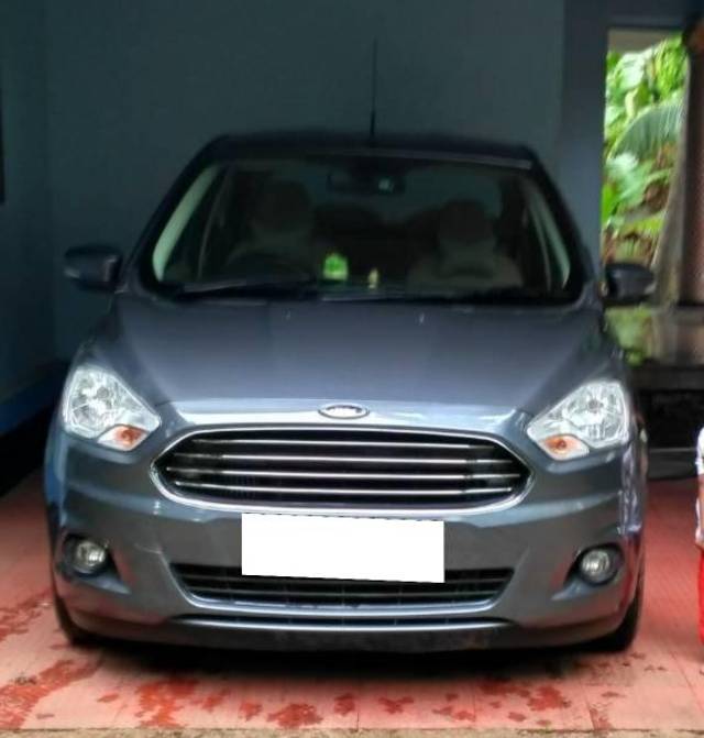 https://images10.gaadi.com/usedcar_image/4095088/original/processed_2833454c-fe3c-4c46-adfd-f16de9277901.jpg?imwidth=6400