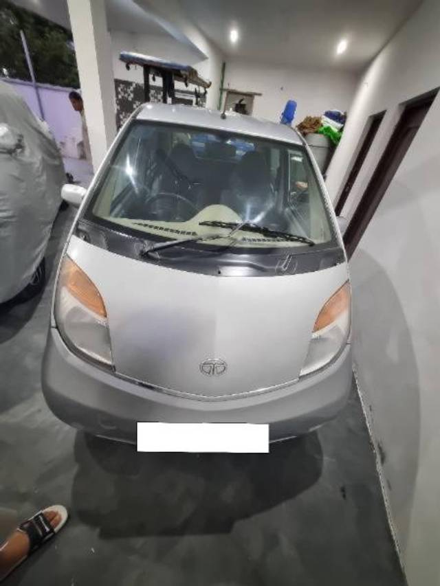 https://images10.gaadi.com/usedcar_image/4095137/original/processed_9bd66624-c353-4f92-9590-265b9c5bbfb2.jpg?imwidth=6400