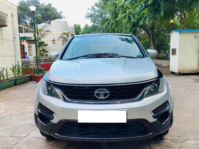 https://images10.gaadi.com/usedcar_image/4095160/original/processed_f6df2f9dc646d26f3ee8f1ce3271aba0.jpeg?imwidth=6402