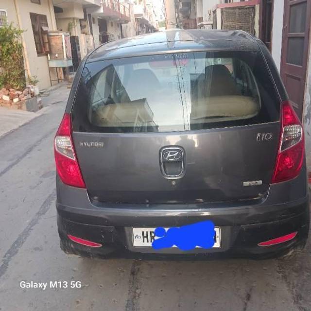 https://images10.gaadi.com/usedcar_image/4095650/original/processed_c44121b2-5e4c-4e6e-9ee1-c8f86493c321.jpg?imwidth=6401