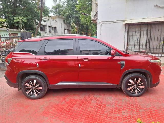 https://images10.gaadi.com/usedcar_image/4095805/original/processed_4ca600d938157d21ba8c8667dc45a59f.jpeg?imwidth=6401