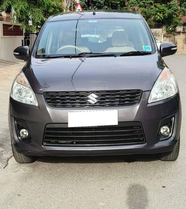 https://images10.gaadi.com/usedcar_image/4095877/original/processed_43da0e86b0b6d64345d62a882947e933.jpg?imwidth=6400