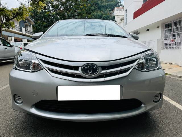 https://images10.gaadi.com/usedcar_image/4095882/original/processed_4e862965e61e0aa670cc5d588dfaf695.jpg?imwidth=6400