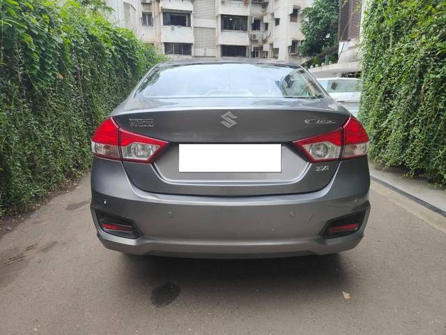 https://images10.gaadi.com/usedcar_image/4095934/original/processed_dffbd33cf5b6037645001b4545cbc91e.jpeg?imwidth=6401