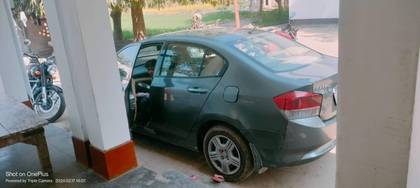 Honda City 1.5 V MT