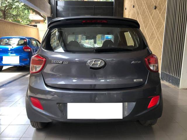 https://images10.gaadi.com/usedcar_image/4096458/original/processed_631a4190ca23223dcd30bda0f4b67607.jpg?imwidth=6402