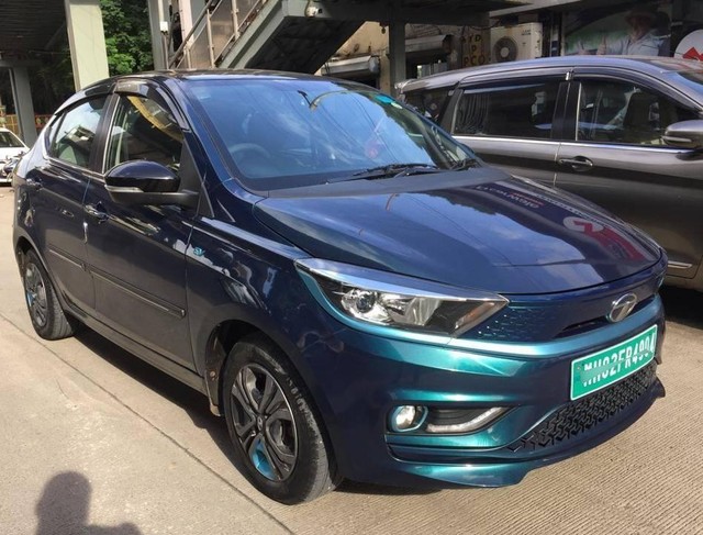Second-hand 2022 Tata Tigor EV XZ Plus for sale in Thane-14