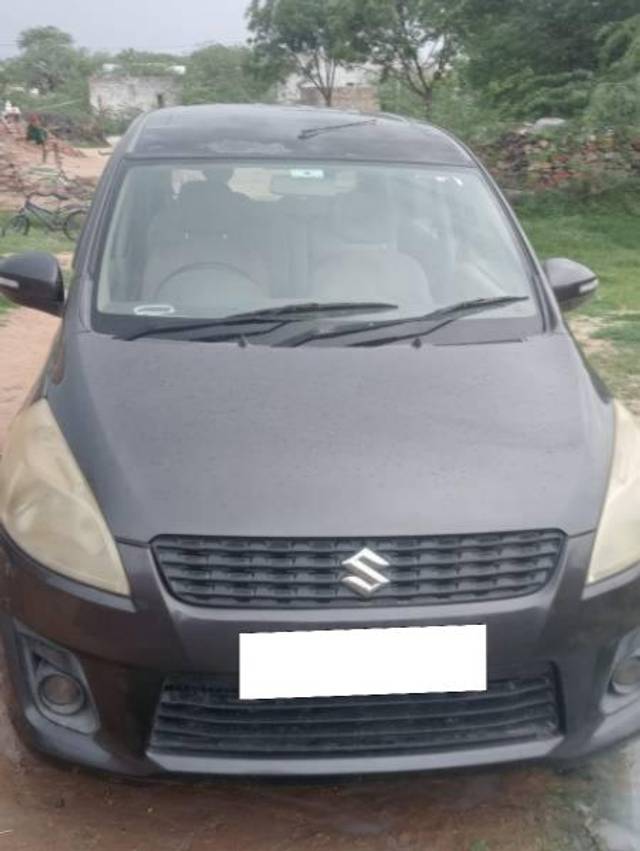 https://images10.gaadi.com/usedcar_image/4097280/original/processed_36061135-8674-420a-a6ed-74205abc3fd4.jpg?imwidth=6400