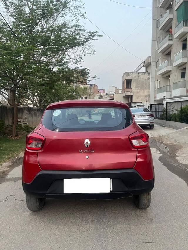 https://images10.gaadi.com/usedcar_image/4097514/original/processed_12bc8c80418dfaa35bbb357bceeb45f5.jpg?imwidth=6402