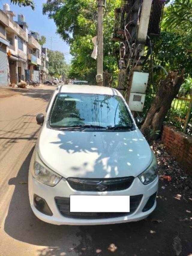 https://images10.gaadi.com/usedcar_image/4097581/original/processed_cb07078f-a7cf-4553-a264-391c22aa232d.jpg?imwidth=6400