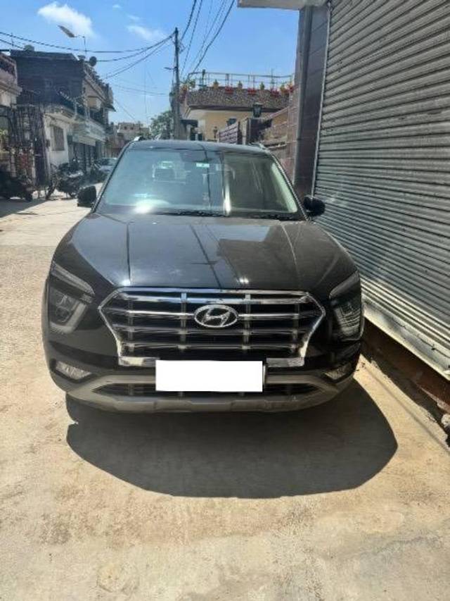 https://images10.gaadi.com/usedcar_image/4097616/original/processed_50599e9b-ac46-42c4-8a35-7b90fc782319.jpg?imwidth=6400