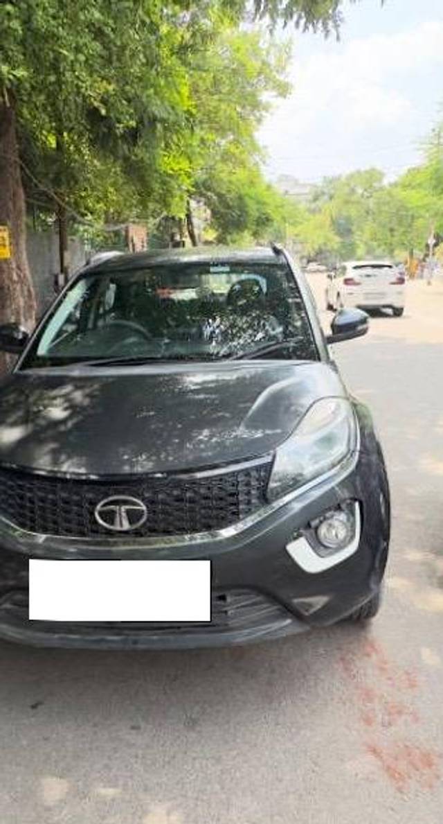 https://images10.gaadi.com/usedcar_image/4097893/original/processed_6fd65845-1ad3-4315-8d85-da10655655f6.jpeg?imwidth=6400