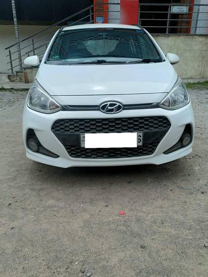 Hyundai Grand i10 1.2 Kappa Sportz Option AT