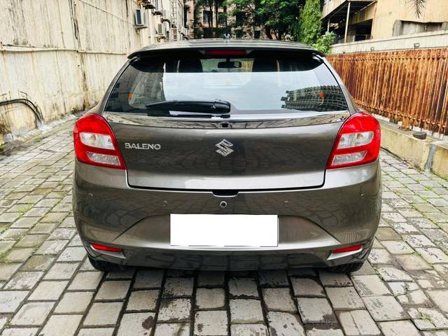 https://images10.gaadi.com/usedcar_image/4098096/original/processed_088a0814abeaab1c0c689ed4a6876292.jpg?imwidth=6402