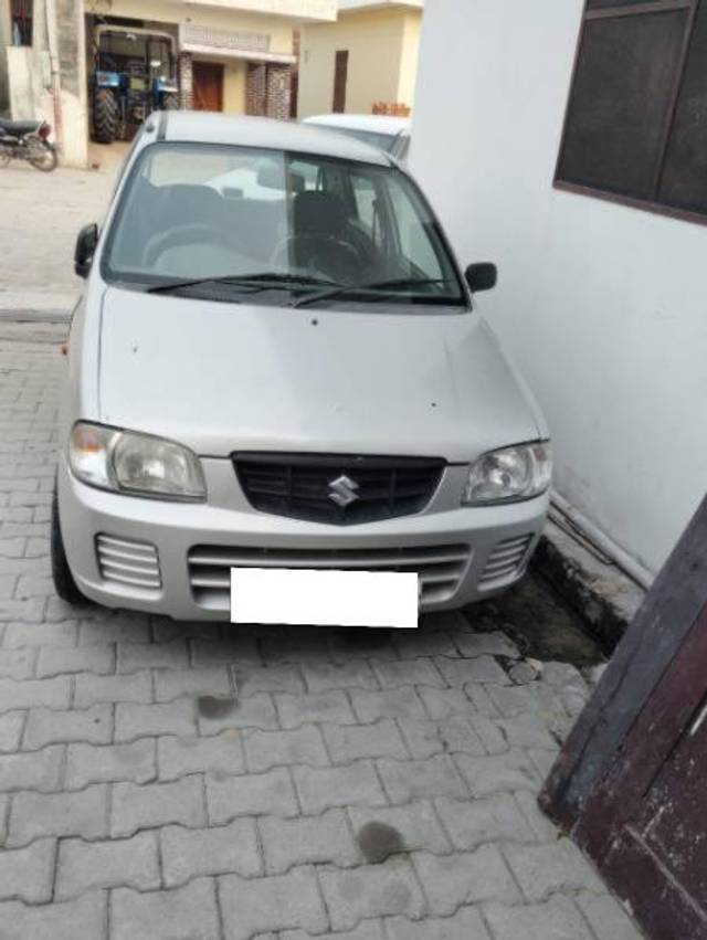 https://images10.gaadi.com/usedcar_image/4098231/original/processed_609e9417-eb29-46df-bd17-3ec64a3d68d9.jpg?imwidth=6401