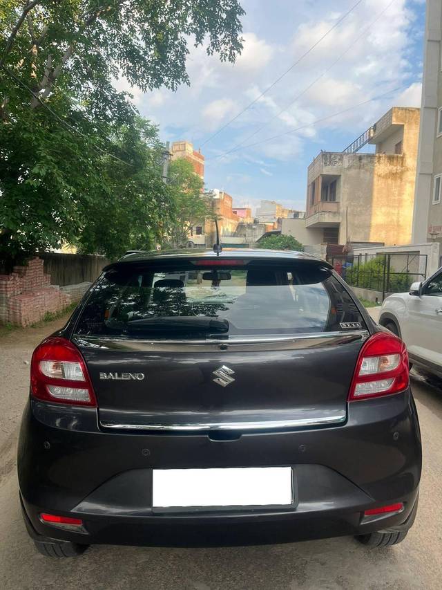 https://images10.gaadi.com/usedcar_image/4098289/original/processed_a817e2443398977f116dafd063f7a115.jpg?imwidth=6401