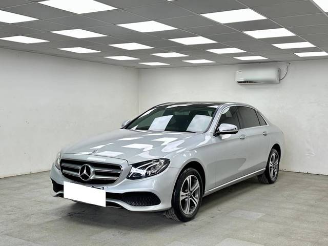 https://images10.gaadi.com/usedcar_image/4098349/original/processed_91e17f4677c734c55c6e7597074d047d.jpg?imwidth=6402